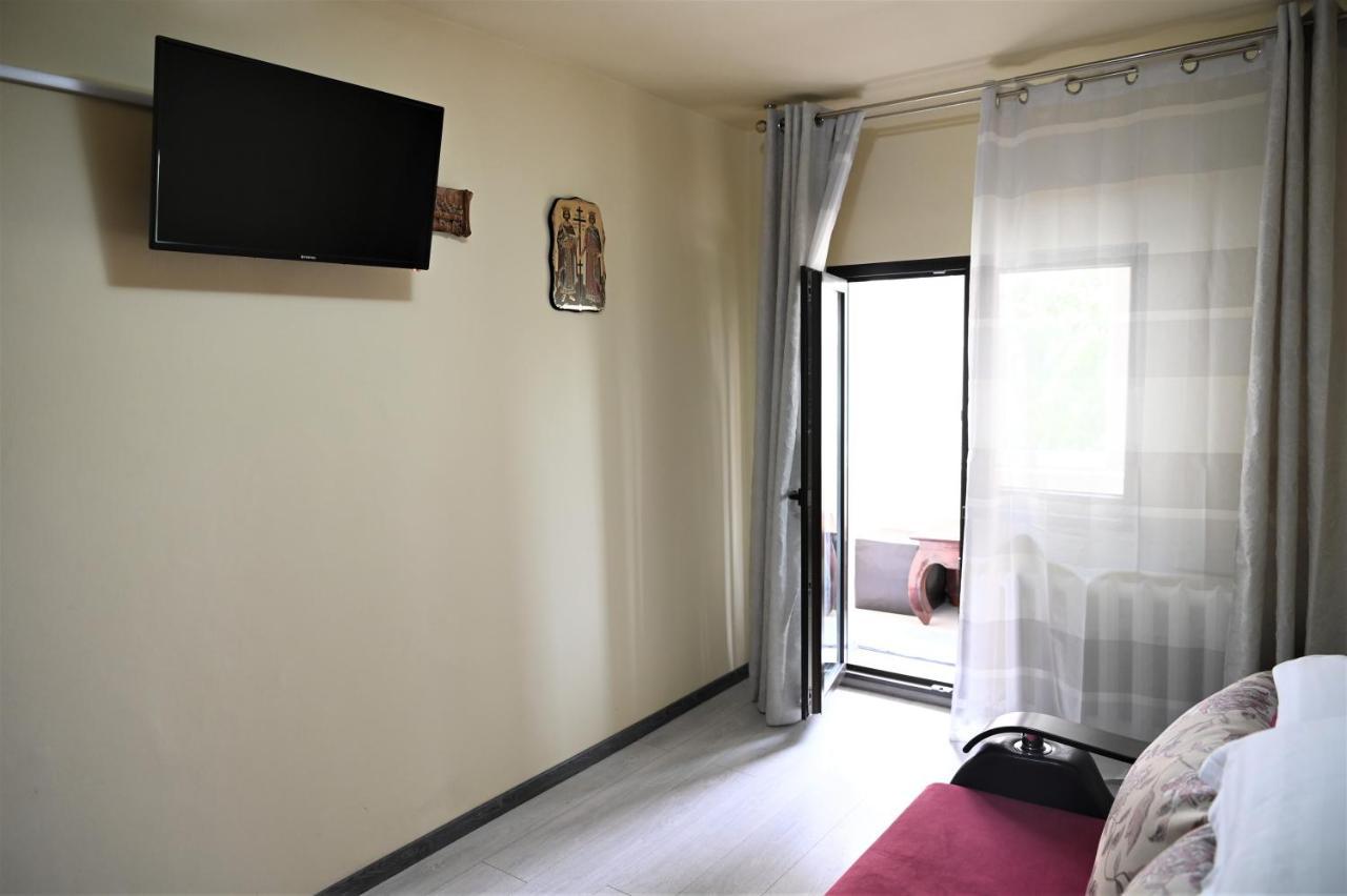 Marin Hotel Apartment Брашов Экстерьер фото